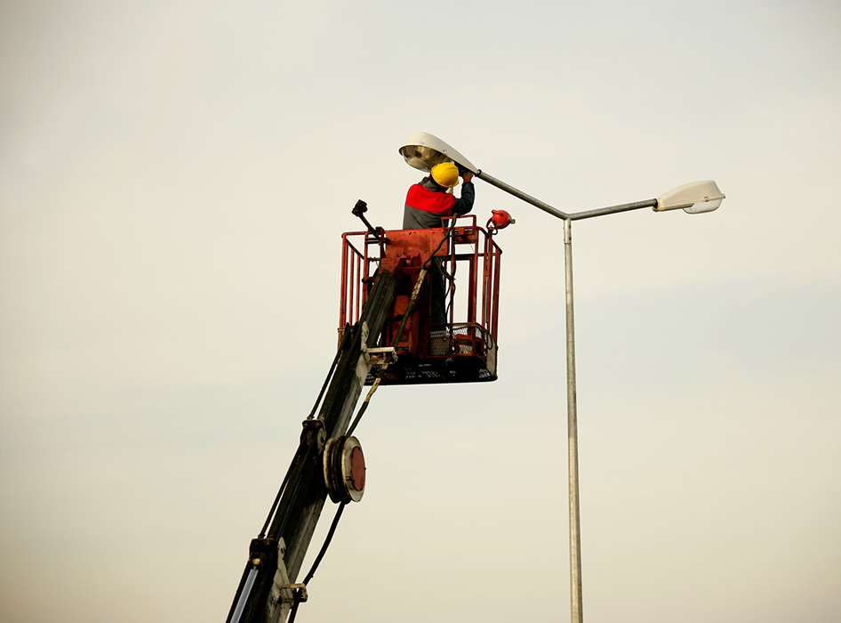 Revolutionizing_streetlight_infrastructure_Introducing_PAS_190_and_PAS_191